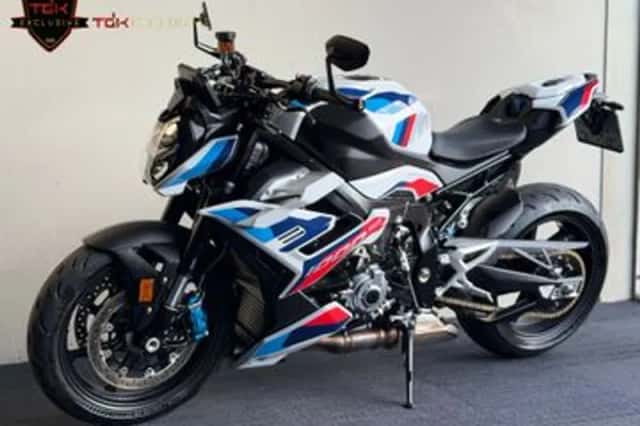 BMW M 1000 R (2022) thumbnail 6