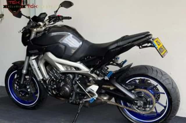 Yamaha MT-09 (2014) thumbnail 4