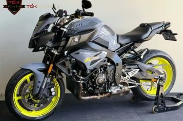 Yamaha MT-10 (2017) thumbnail 6