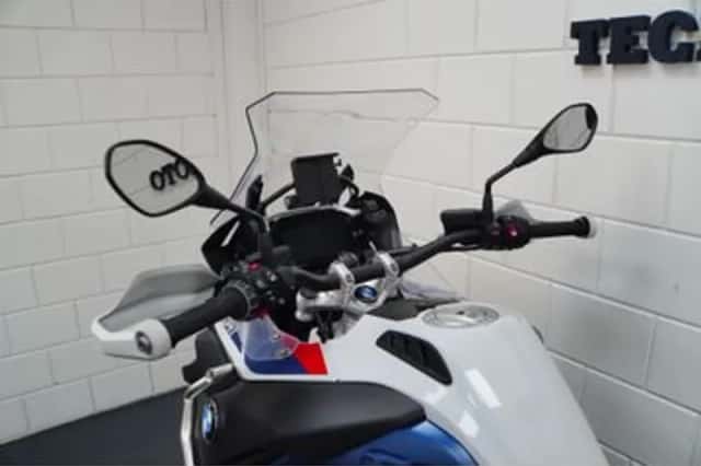 BMW R 1250 GS Adventure (2024) thumbnail 6