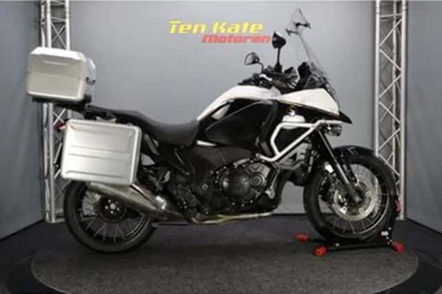 Honda VFR1200 (2015) thumbnail 1