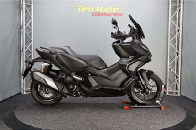 Honda Adv 350 (2026) thumbnail 1