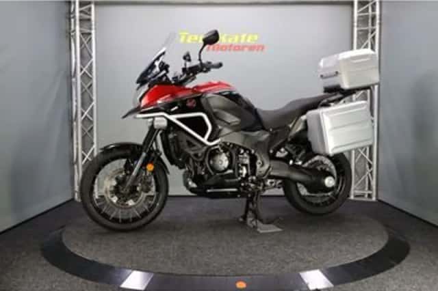 Honda VFR 1200 X Crosstourer (2016) thumbnail 5