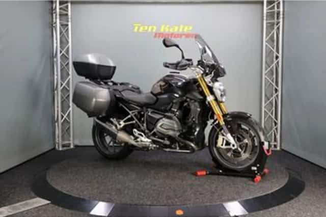 BMW R 1200 R (2018) thumbnail 2