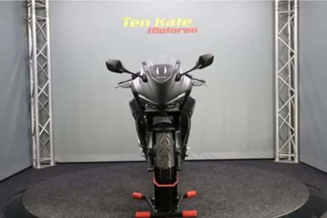 Honda CBR500R (2026) thumbnail 3