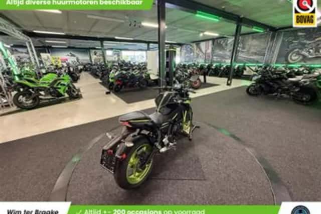 Kawasaki Z650 (2021) thumbnail 3