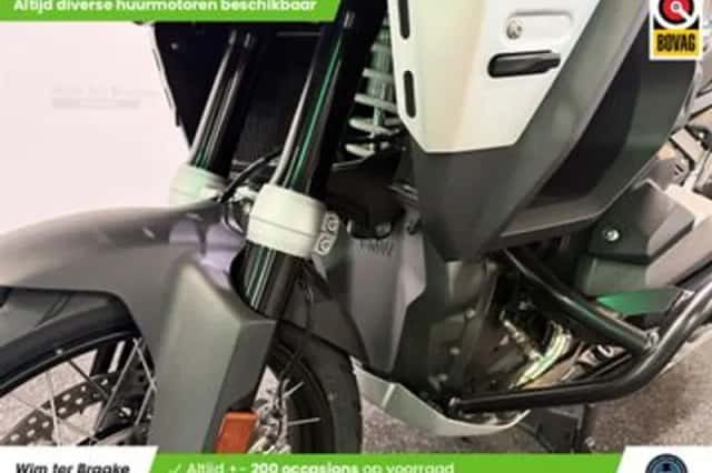 BMW R 1300 GS Adventure (2024) thumbnail 6