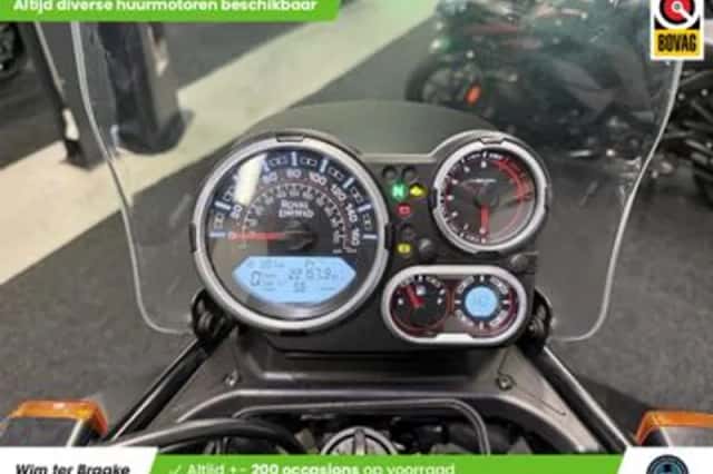 Royal Enfield Himalayan 410 (2020) thumbnail 2
