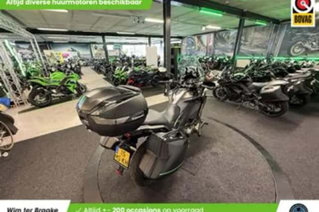 Kawasaki Versys 1000 (2023) thumbnail 3