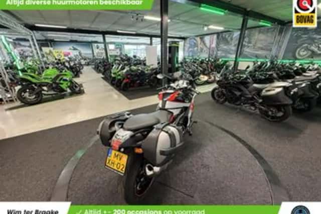 BMW K 1300 S (2009) thumbnail 3
