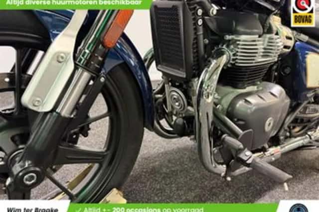 Royal Enfield Super Meteor 650 (2025) thumbnail 6