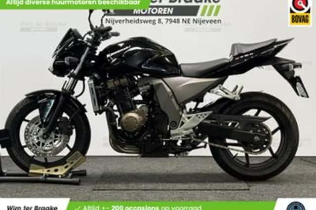 Kawasaki Z750 (2004) thumbnail 4