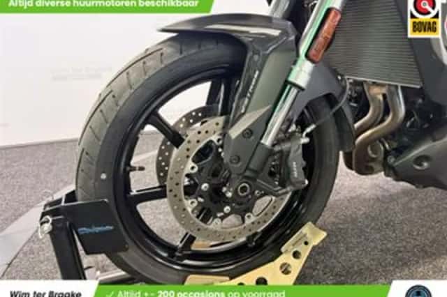 Suzuki V-Strom 800 (2025) thumbnail 5