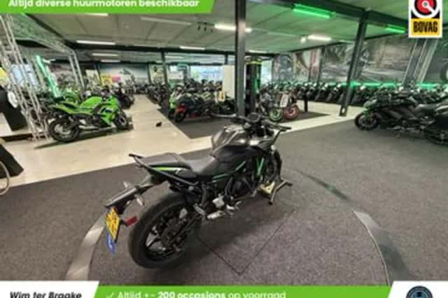 Kawasaki Z650 (2023) thumbnail 3