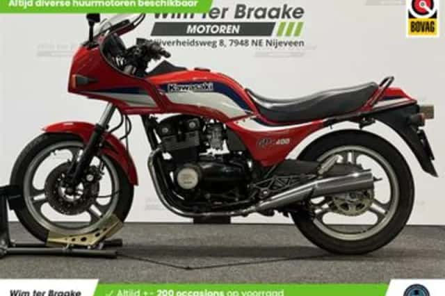 Kawasaki GPZ 400 (1996) thumbnail 4