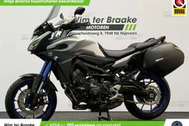 Yamaha Tracer 900 (2015) thumbnail 1