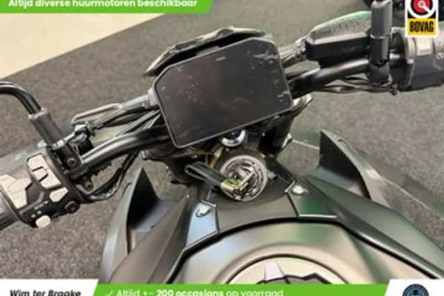Kawasaki Z900 (2026) thumbnail 2