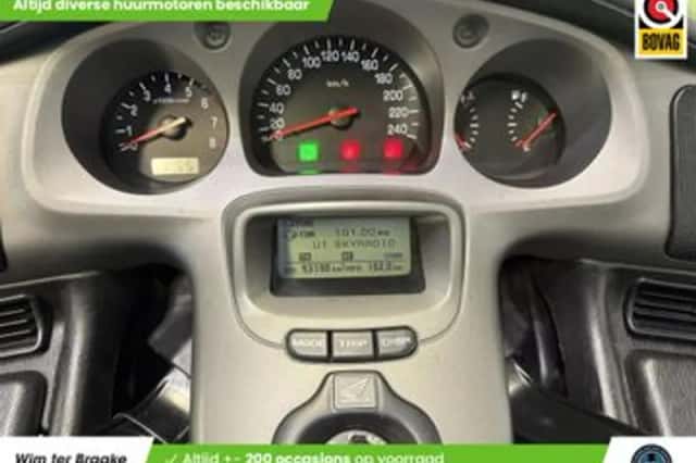 Honda GL 1800 Goldwing (2005) thumbnail 2