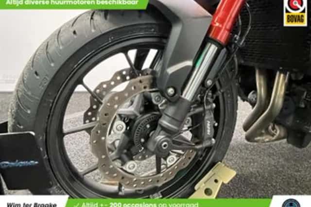 Honda CB 750 Hornet (2023) thumbnail 4
