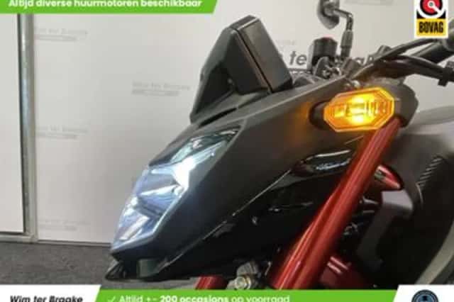 Honda CB 750 Hornet (2023) thumbnail 6