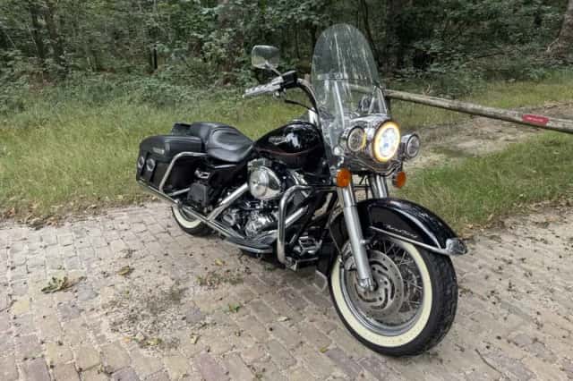 Harley-Davidson Road King (2002) thumbnail 3