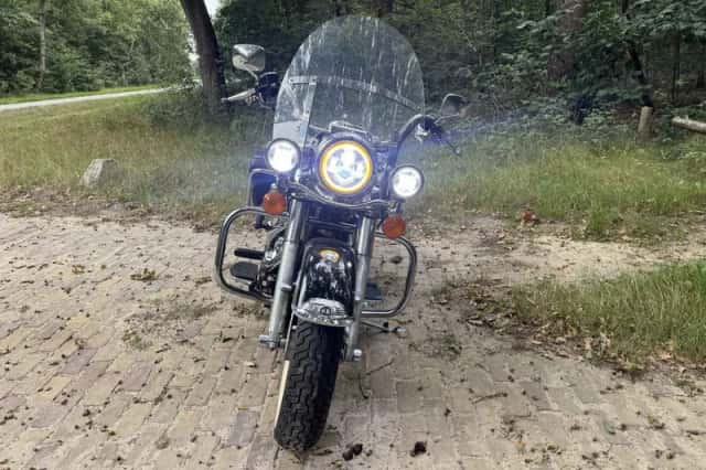 Harley-Davidson Road King (2002) thumbnail 5