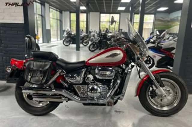 Suzuki VZ 800 Marauder (1997) thumbnail 1