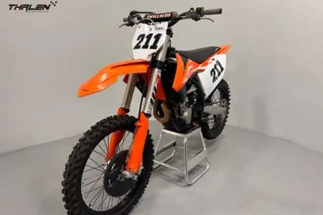 KTM 450 SX-F (2017) thumbnail 4