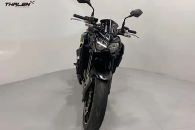 Kawasaki Z900 (2021) thumbnail 4