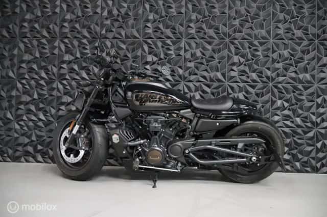 Harley-Davidson Sportster S (2022) thumbnail 6