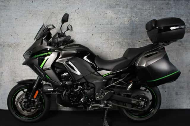 Kawasaki Versys 1100 SE (2025) thumbnail 2