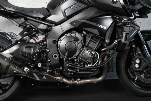 Yamaha MT-10 (2020) thumbnail 5
