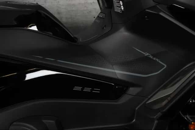 Yamaha T MAX (2026) thumbnail 5