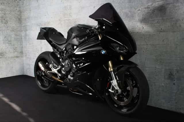 BMW S 1000 RR (2022) thumbnail 3