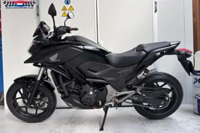 Honda NC750X (2014) thumbnail 1