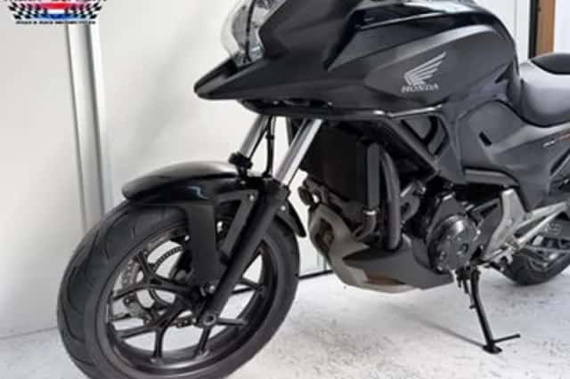 Honda NC750X (2014) thumbnail 2