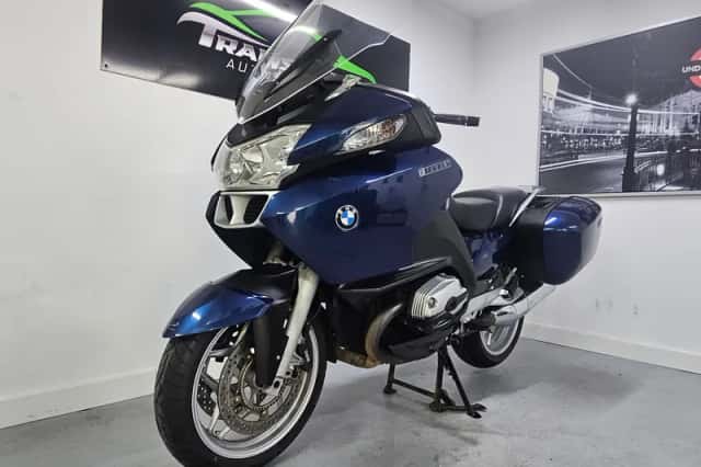 BMW R 1200 RT (2006) thumbnail 1