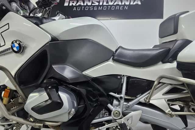 BMW R 1250 RT (2019) thumbnail 4