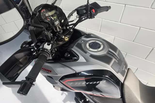 Suzuki DL 1000 V-Strom (2019) thumbnail 3