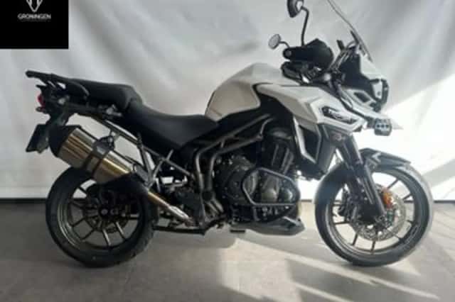 Triumph Explorer XRX (2017) thumbnail 1