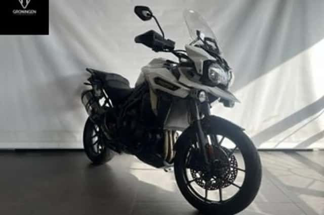 Triumph Explorer XRX (2017) thumbnail 2