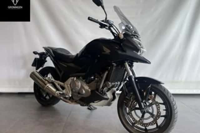 Honda NC700SA (2013) thumbnail 2