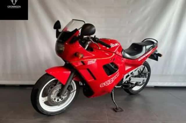 Suzuki GSX 600 (1991) thumbnail 3