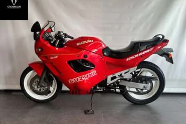 Suzuki GSX 600 (1991) thumbnail 4