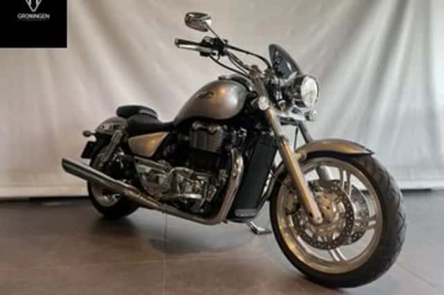 Triumph Thunderbird (2010) thumbnail 2