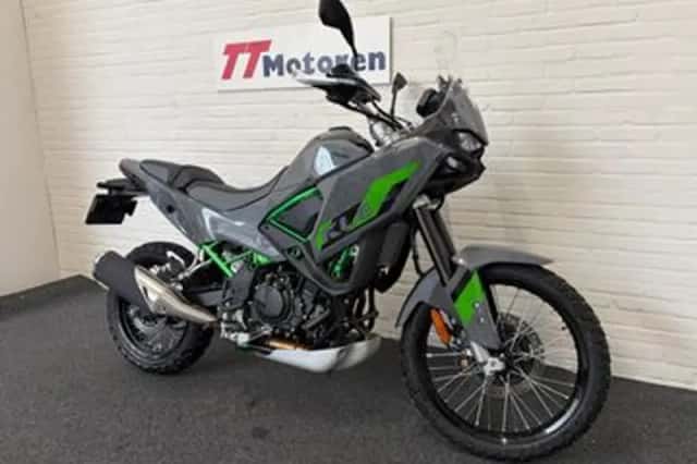 Kawasaki KLE500 SE (2026) thumbnail 2