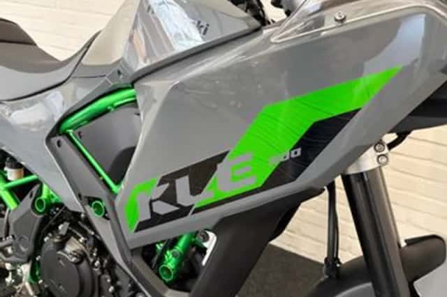 Kawasaki KLE500 SE (2026) thumbnail 4