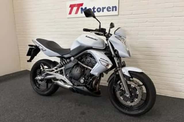 Kawasaki Er-6n (2009) thumbnail 2