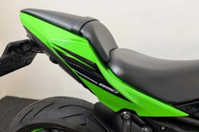 Kawasaki Ninja 650 35 (2017) thumbnail 3