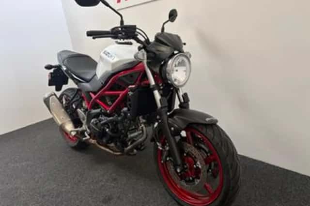Suzuki SV650 (2023) thumbnail 3